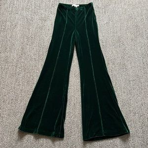 Lulu’s green velvet bell-bottom pants, size S. (Emerald green in color)